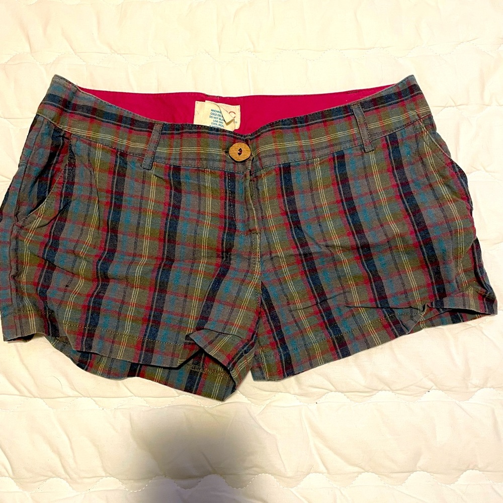 🔥 3/$25 - Zinc shorts (size 7)